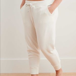 White aerie dreamy soft inside out jogger